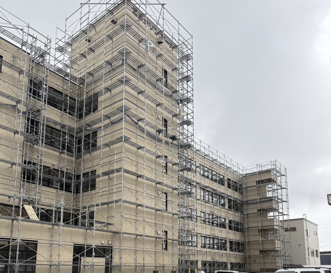 東区 マンション 足場架払工事